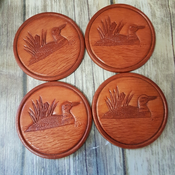 Vintage wood coasters with ducks - Picture 1 of 4